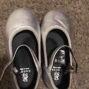 Gucci baby shoes